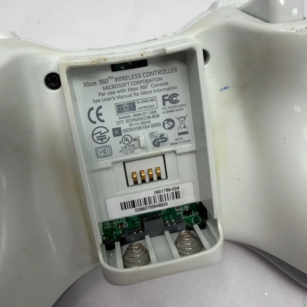 Microsoft Xbox 360 Wireless Controller White Model 1403 Official OEM Gamepad